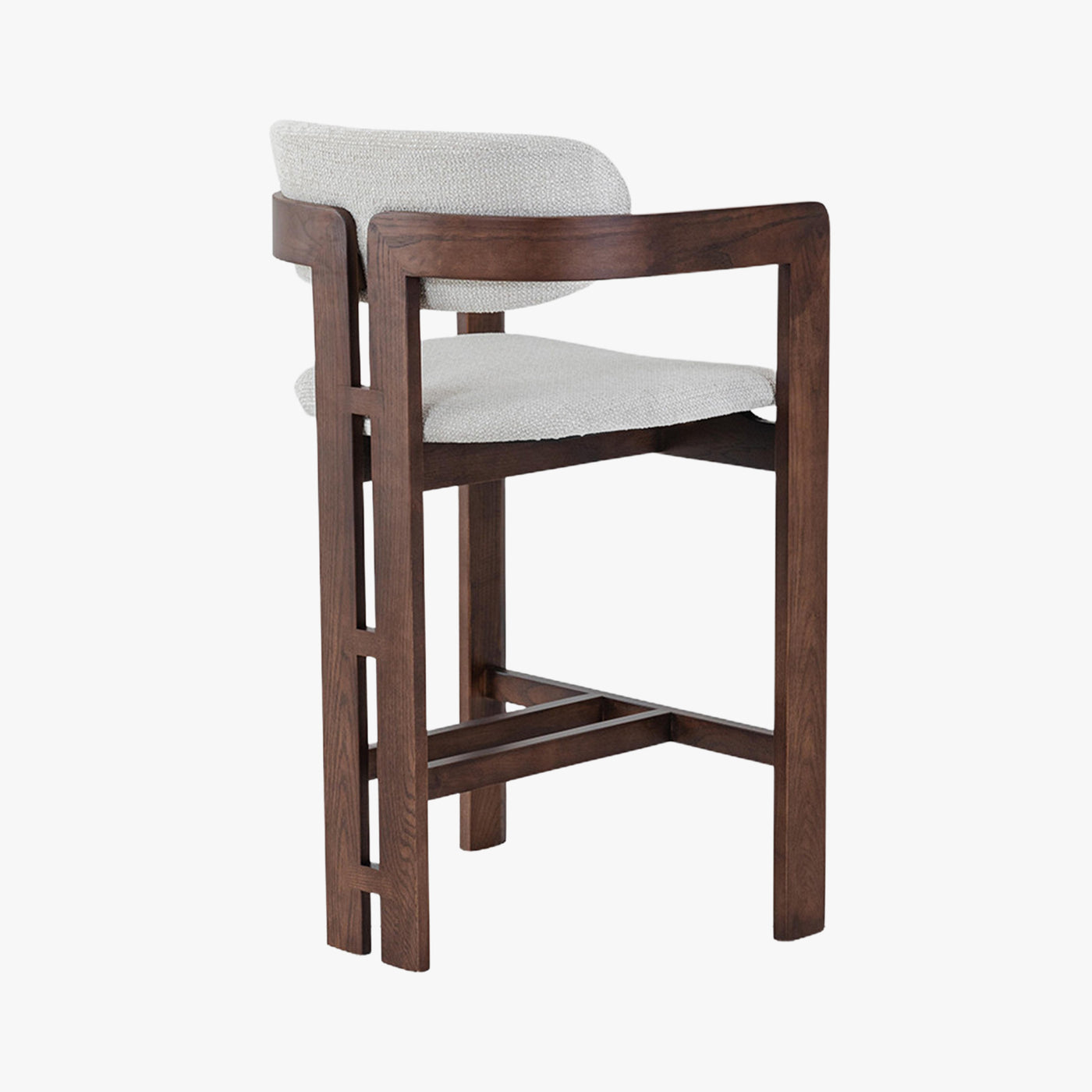 tabouret en tissu beige avec pieds en chêne massif couleur bois foncé