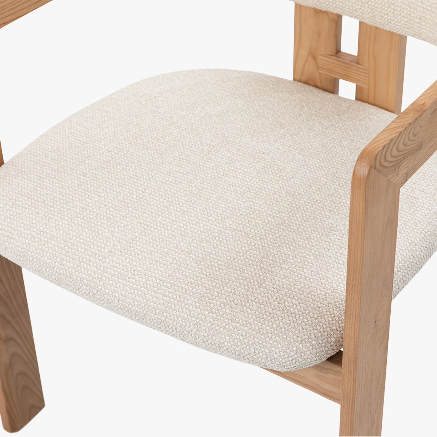 lot de 2 chaises de repas en tissu beige avec pieds en chêne massif couleur bois clair