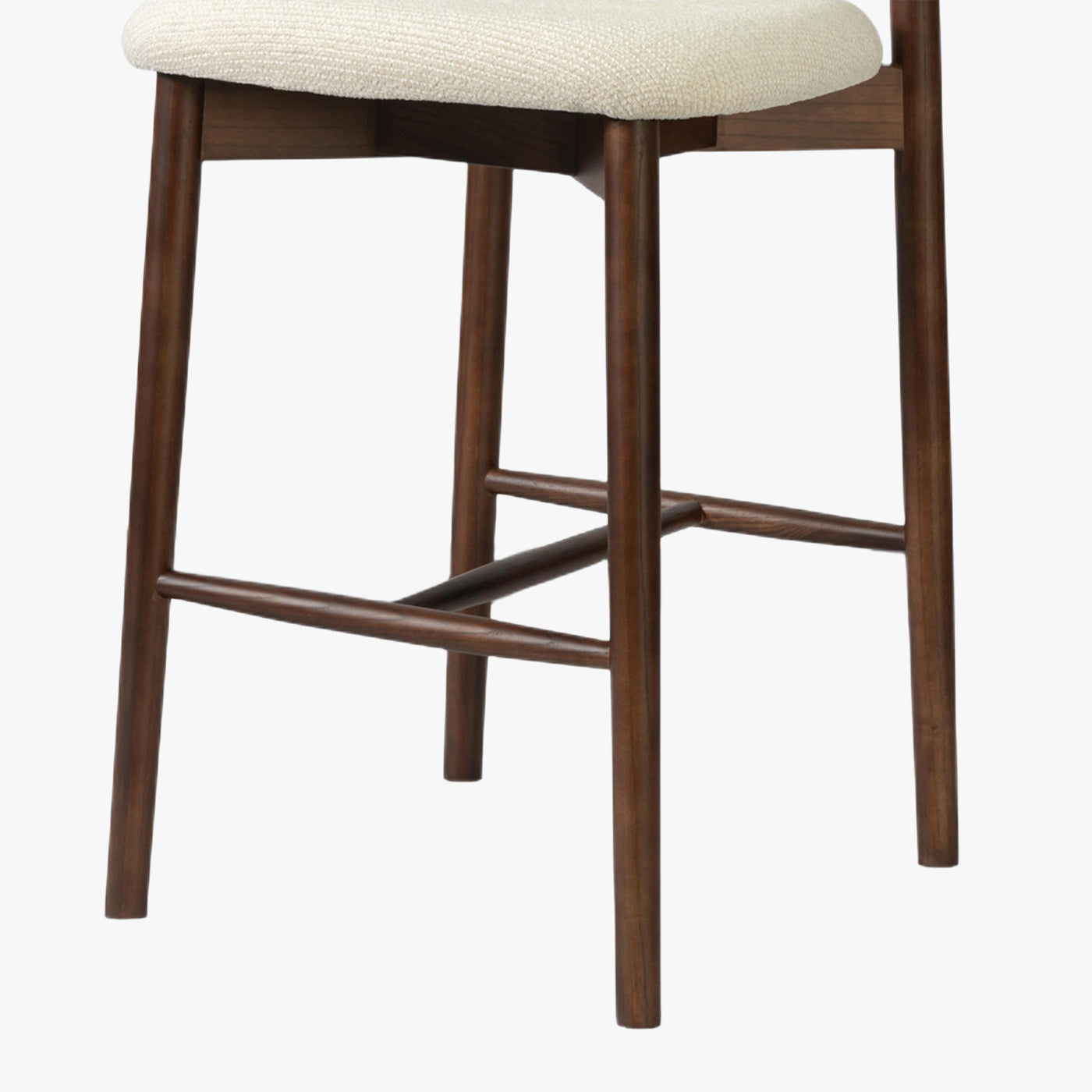 lot de 2 tabourets en tissu beige avec piètement en chêne massif couleur bois foncé