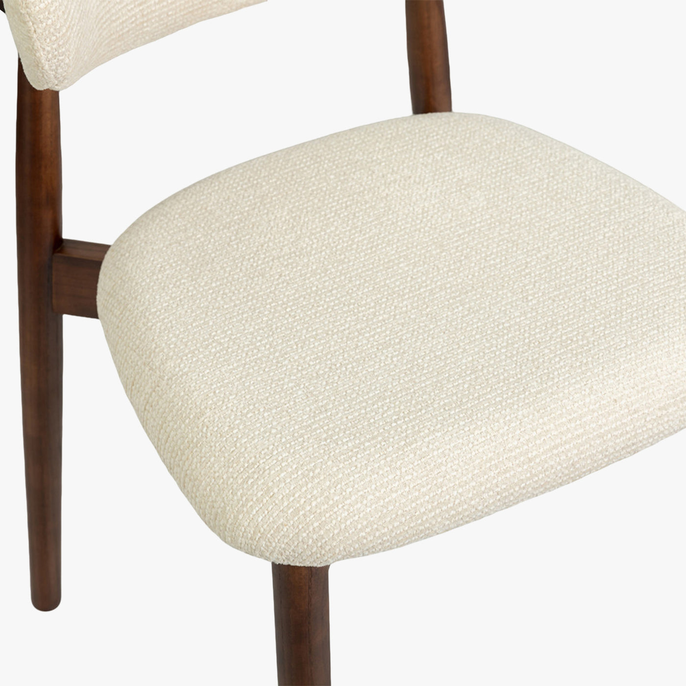 lot de 2 chaises en tissu beige avec piètement en chêne massif couleur bois foncé
