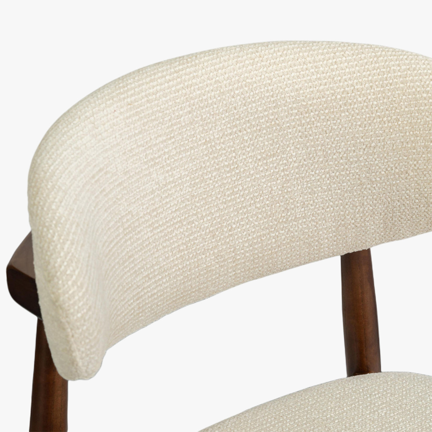 lot de 2 chaises en tissu beige avec piètement en chêne massif couleur bois foncé