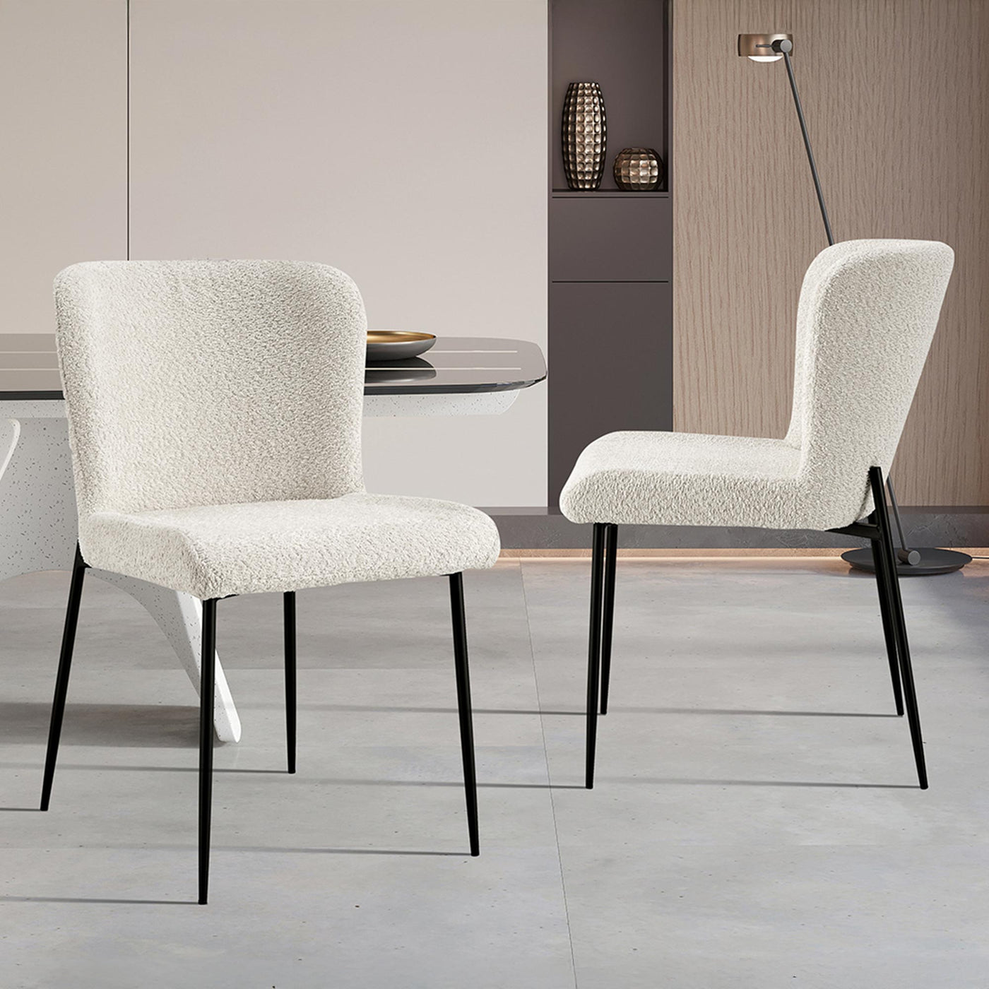 AZEL Lot de 2 chaises tissu bouclette blanc écru piètement métal noir - Chaise de repas - Mobilier Deco