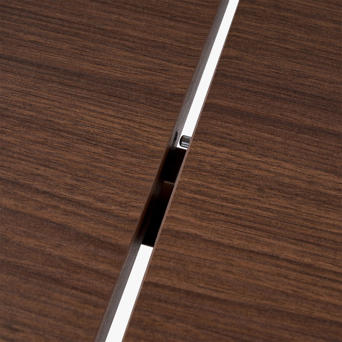 BELORA XL Table à manger extensible ovale couleur bois foncé 160-200 cm - Mobilier Deco