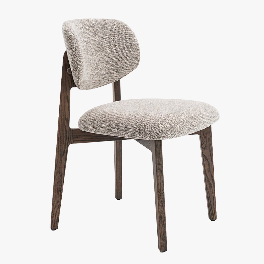 CARMEN Chaise en tissu beige et chêne massif foncé - Chaise de repas - Mobilier Deco