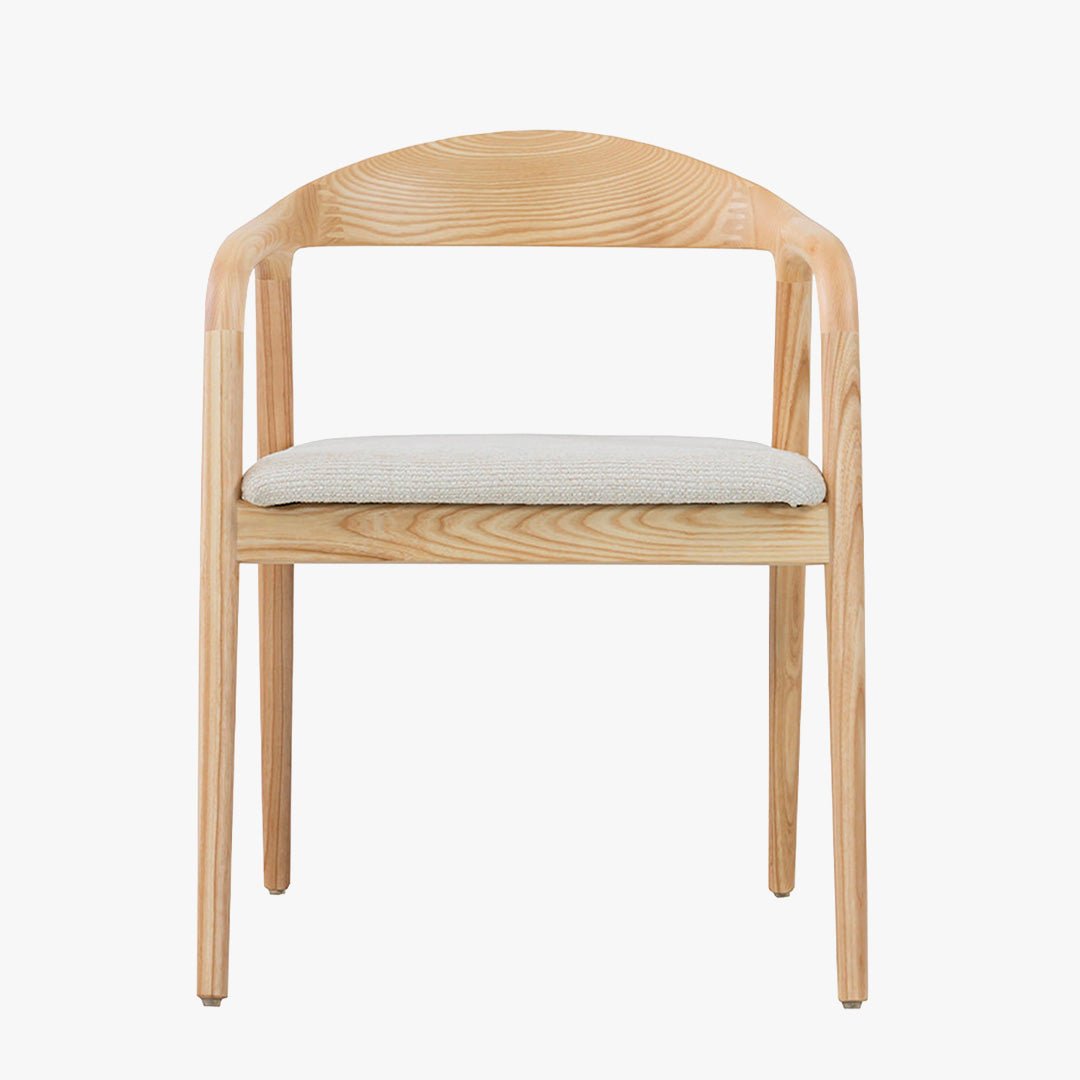 CLAIRE Chaise en tissu beige piètement en bois clair - Chaise de repas - Mobilier Deco