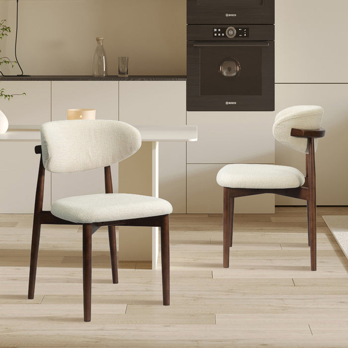 CLARA Lot de 2 chaises en tissu bouclette beige pieds en chêne massif foncé Mobilier Deco