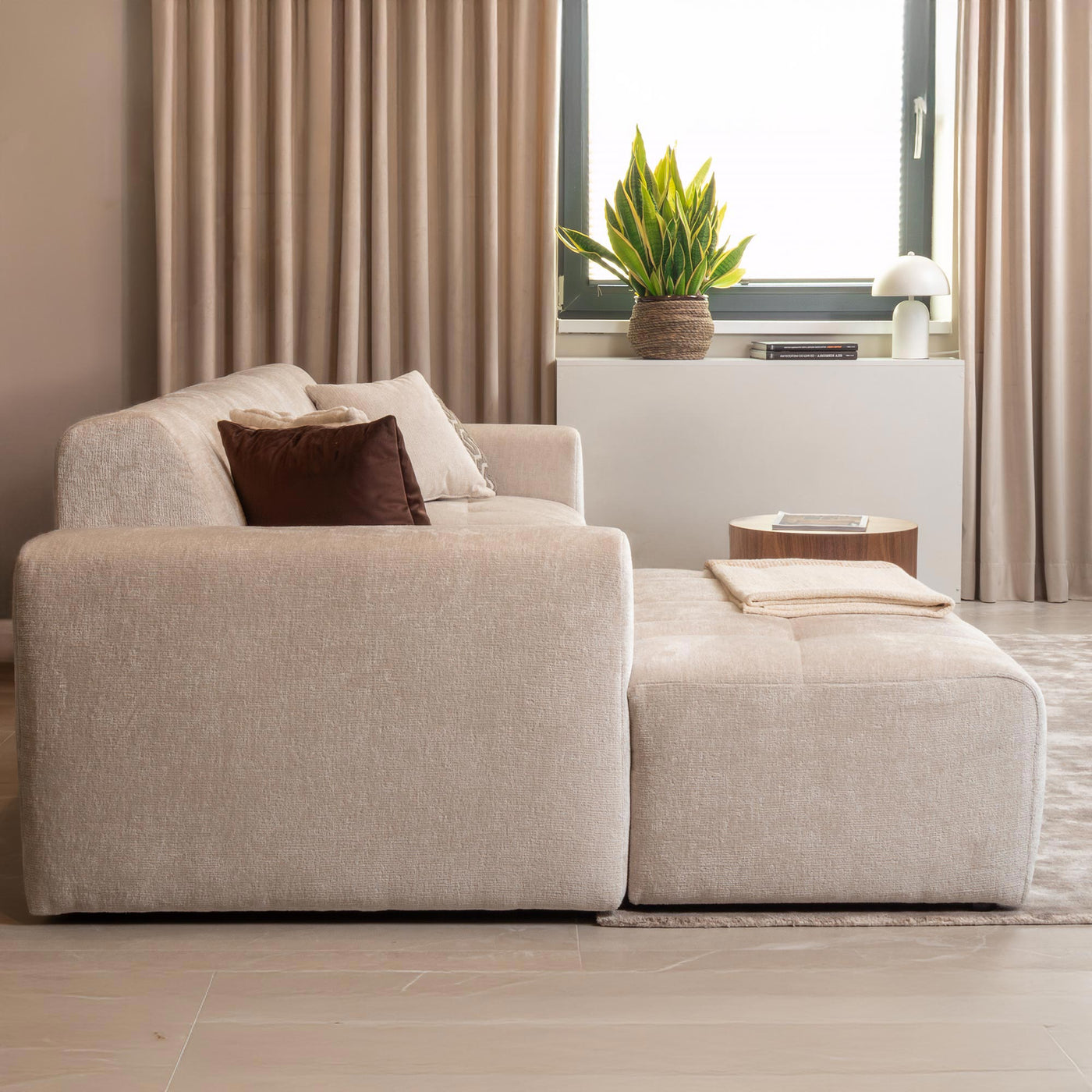 CYNDA Canapé d'angle en tissu capitonné beige - Angle gauche - Canapés d'angle - Mobilier Deco