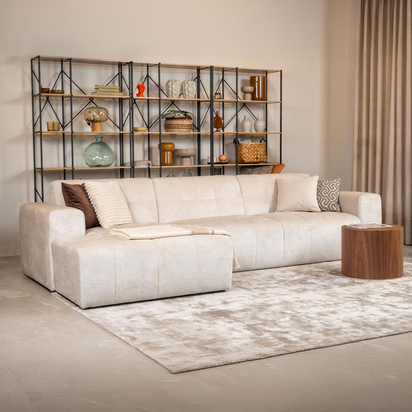 CYNDA Canapé d'angle en tissu capitonné beige - Angle gauche - Canapés d'angle - Mobilier Deco