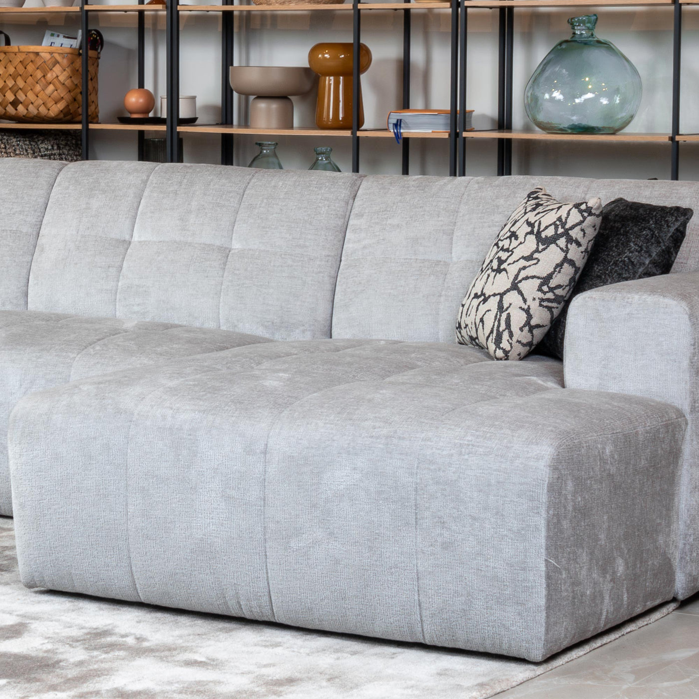 CYNDA Canapé d'angle en tissu capitonné gris - Angle droit - Canapés d'angle - Mobilier Deco