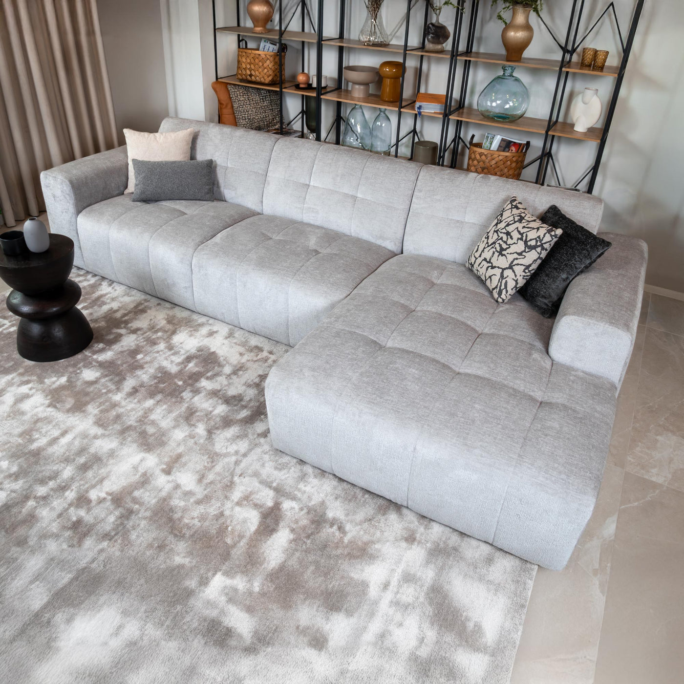 CYNDA Canapé d'angle en tissu capitonné gris - Angle droit - Canapés d'angle - Mobilier Deco