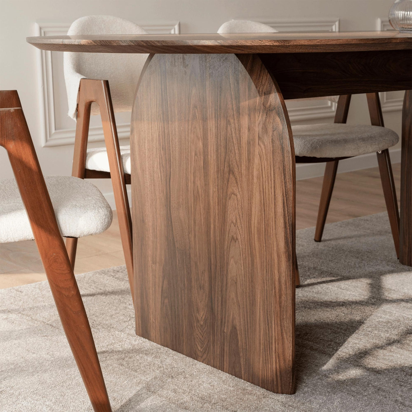 DANTE Table à manger ovale extensible couleur bois foncé 200-300 cm - Table à manger - Mobilier Deco