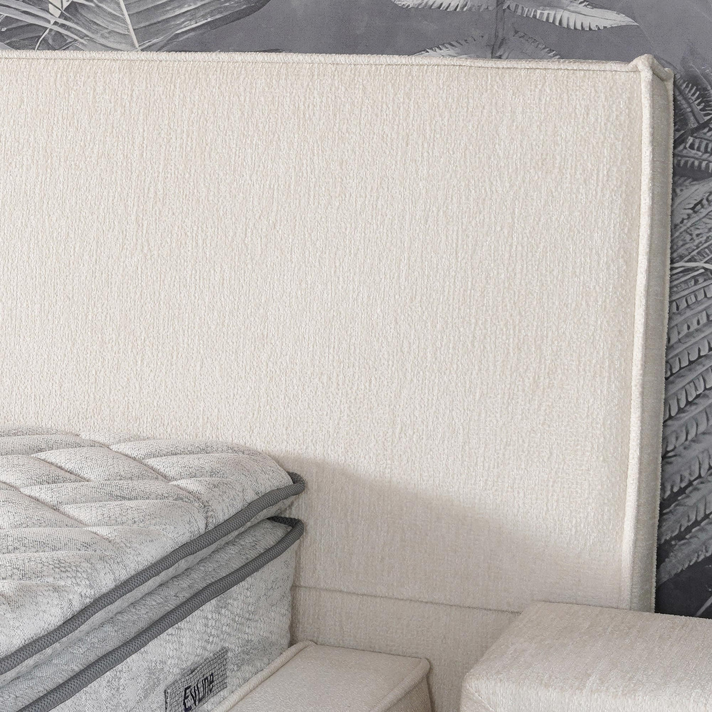 ELANA Lit double en tissu beige avec coffre 140x190 cm - Lits - Mobilier Deco