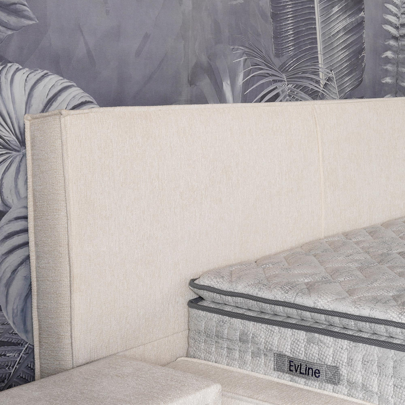 ELANA Lit double en tissu beige avec coffre 180x200 cm - Lits - Mobilier Deco