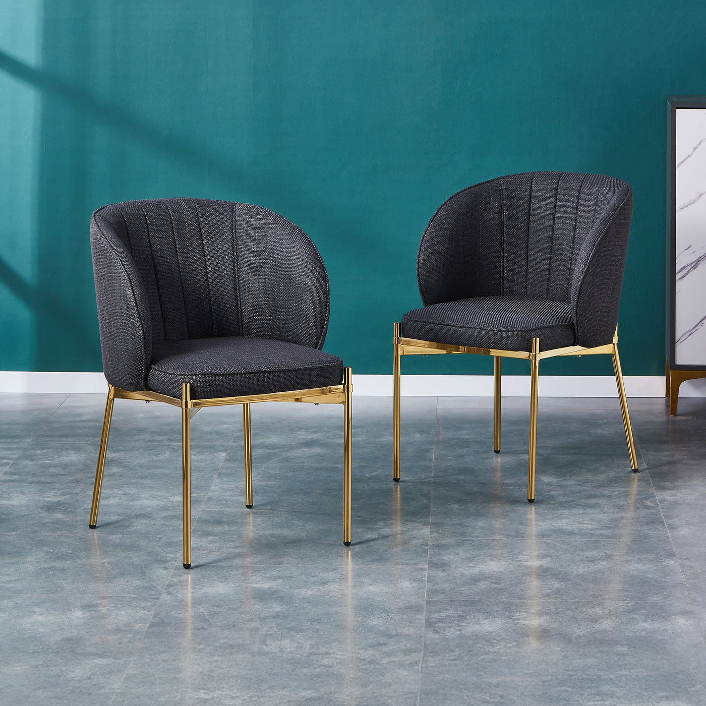 ELIANA Lot de 2 chaises en tissu noir pieds en métal doré - Chaise de repas - Mobilier Deco