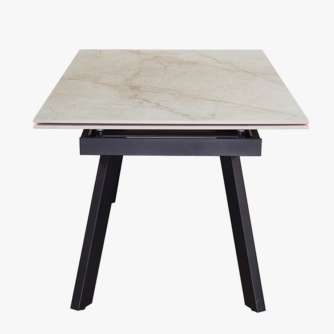 HERA Table extensible en pierre frittée beige pieds en métal noir 160-240 cm - Table à manger - Mobilier Deco