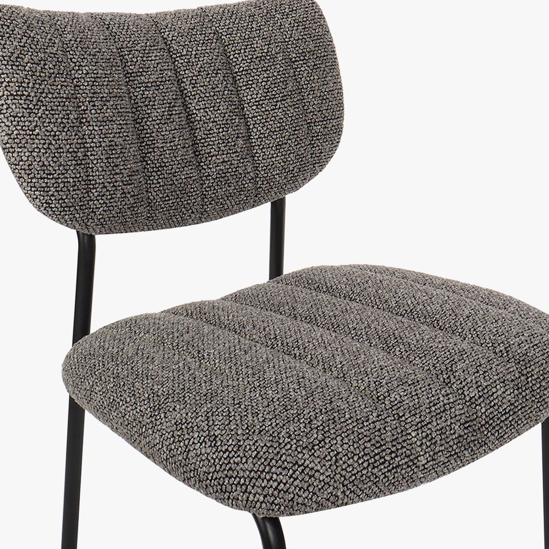 JAYDA Lot de 2 chaises en tissu gris foncé piètement métal noir - Chaise de repas - Mobilier Deco