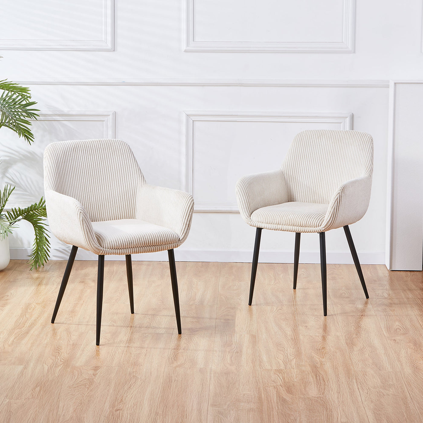 JESSIE Lot de 2 chaises en velours côtelé beige pieds en métal noir - Chaise de repas - Mobilier Deco
