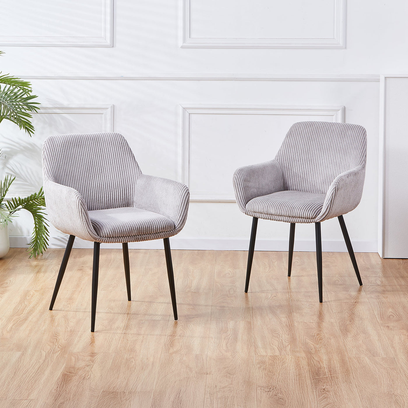 JESSIE Lot de 2 chaises en velours côtelé gris clair pieds en métal noir - Chaise de repas - Mobilier Deco