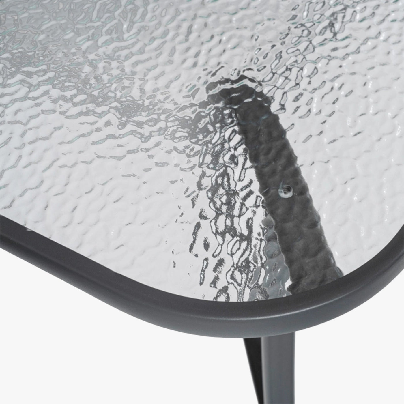 LIBERTY Ensemble de mobilier de jardin avec 6 chaises et table en verre et métal noir - Mobilier de jardin - Mobilier Deco