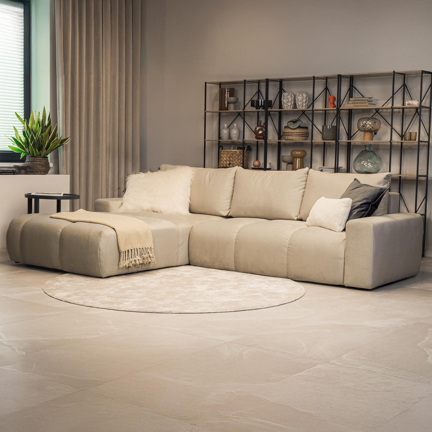 LYGIE Canapé d'angle convertible avec coffre en velours beige - Angle gauche - Canapé d'angle convertible - Mobilier Deco