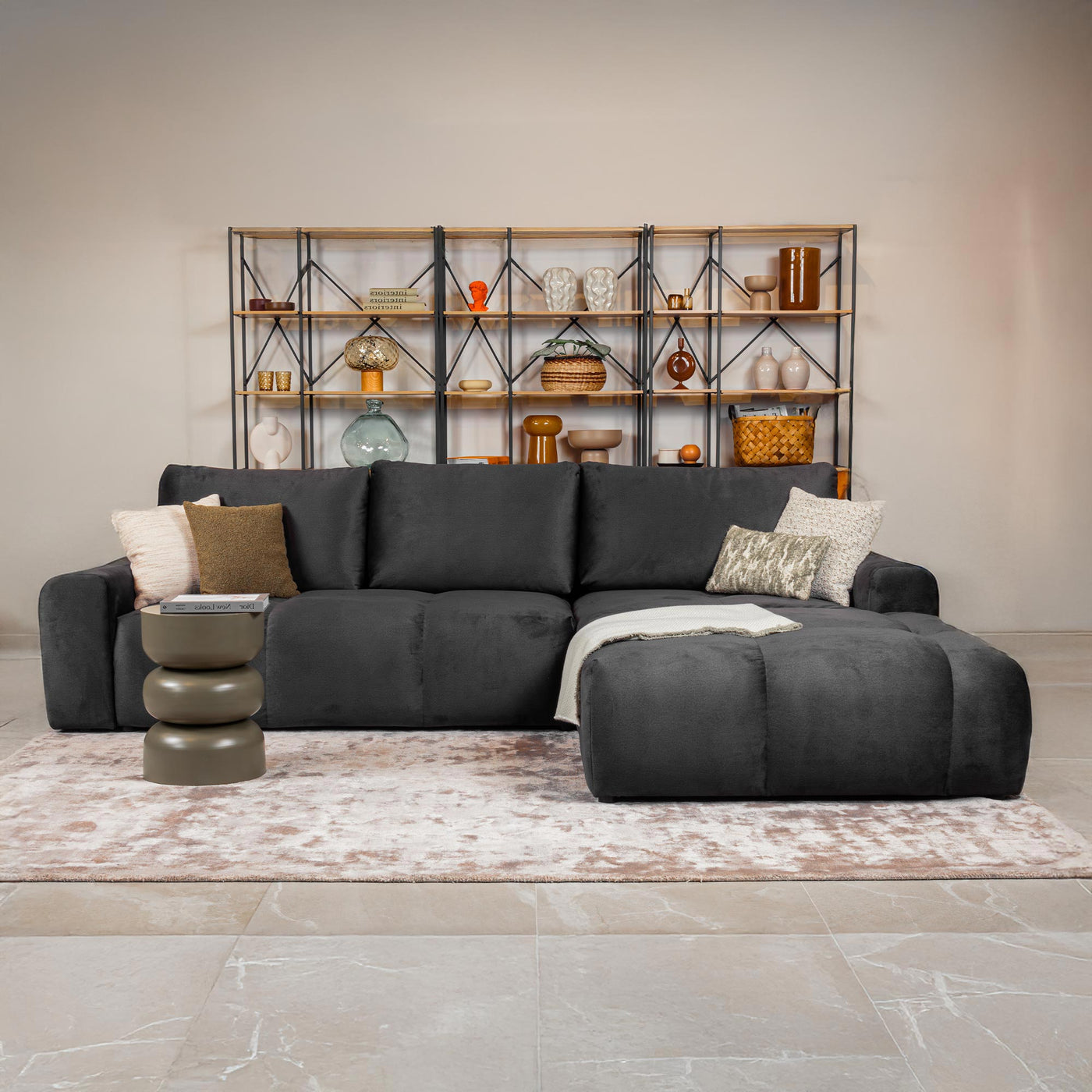 LYGIE Canapé d'angle convertible avec coffre en velours gris foncé - Angle droit - Canapé d'angle convertible - Mobilier Deco