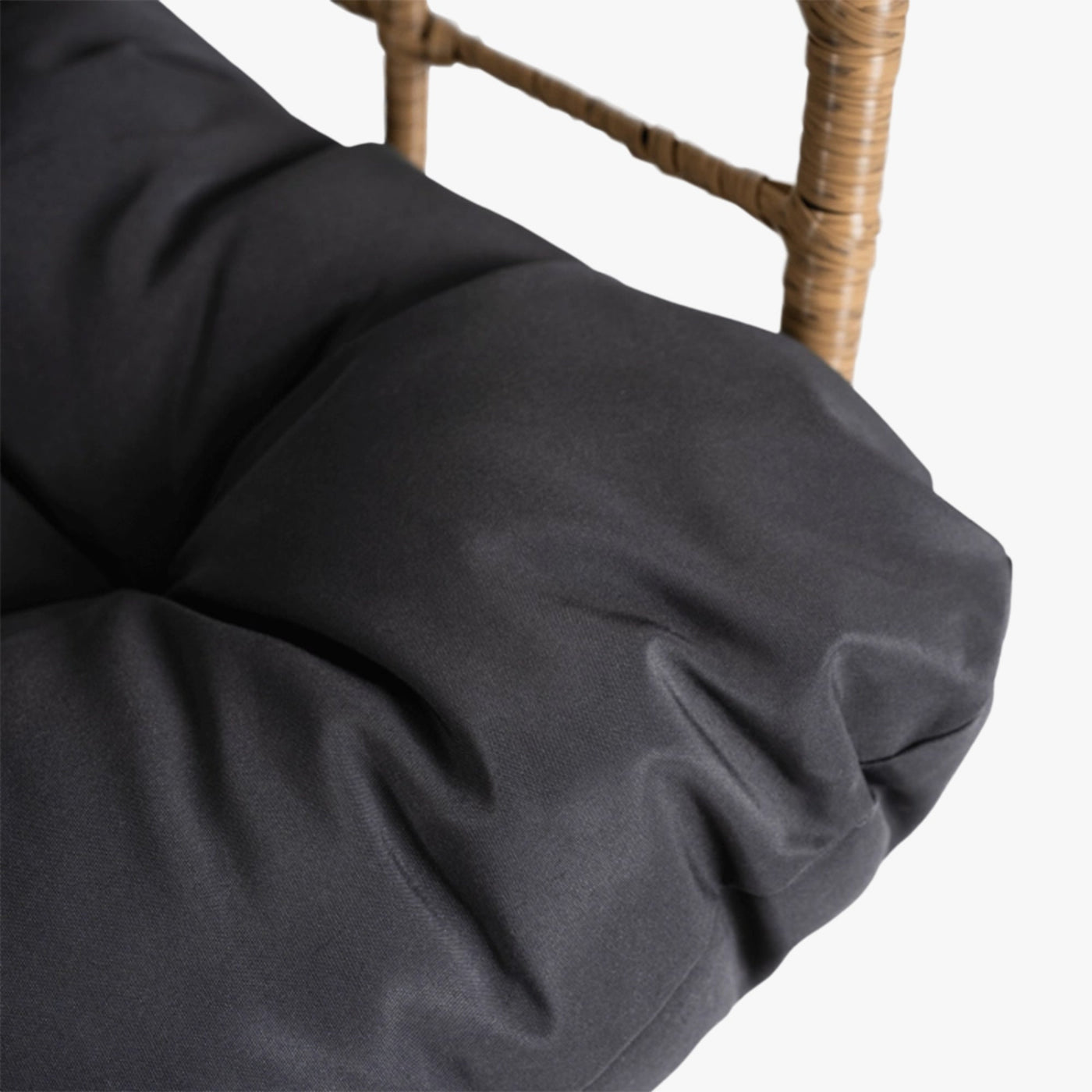 MADISON Fauteuil de jardin couleur bois et gris foncé pieds en métal noir - Mobilier de jardin - Mobilier Deco