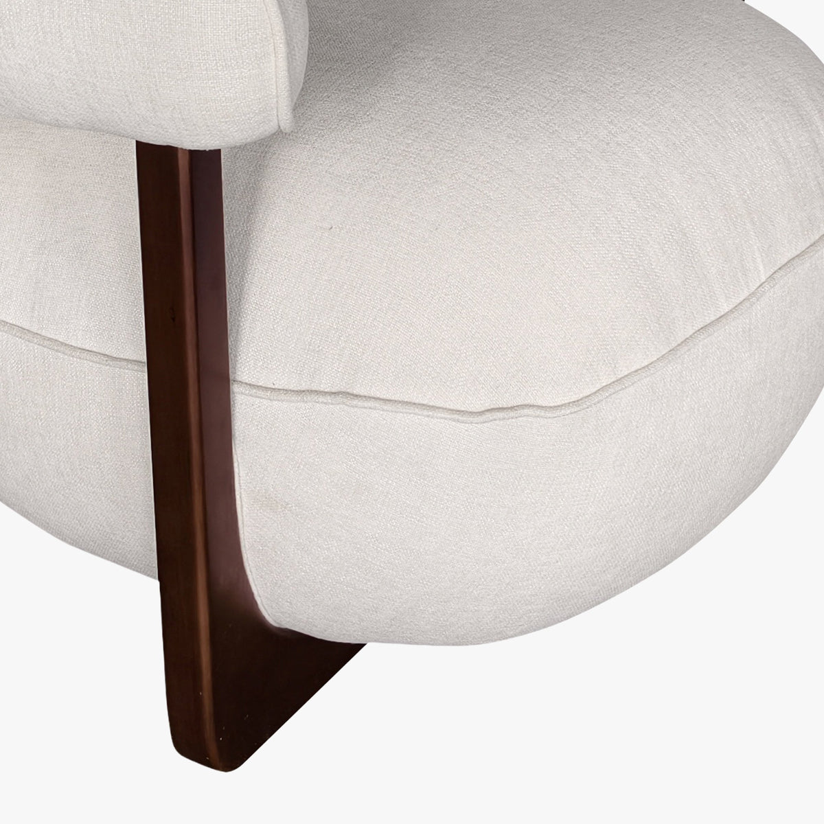 MAEL Fauteuil en tissu texturé blanc écru pieds en bois foncé - Fauteuils - Mobilier Deco