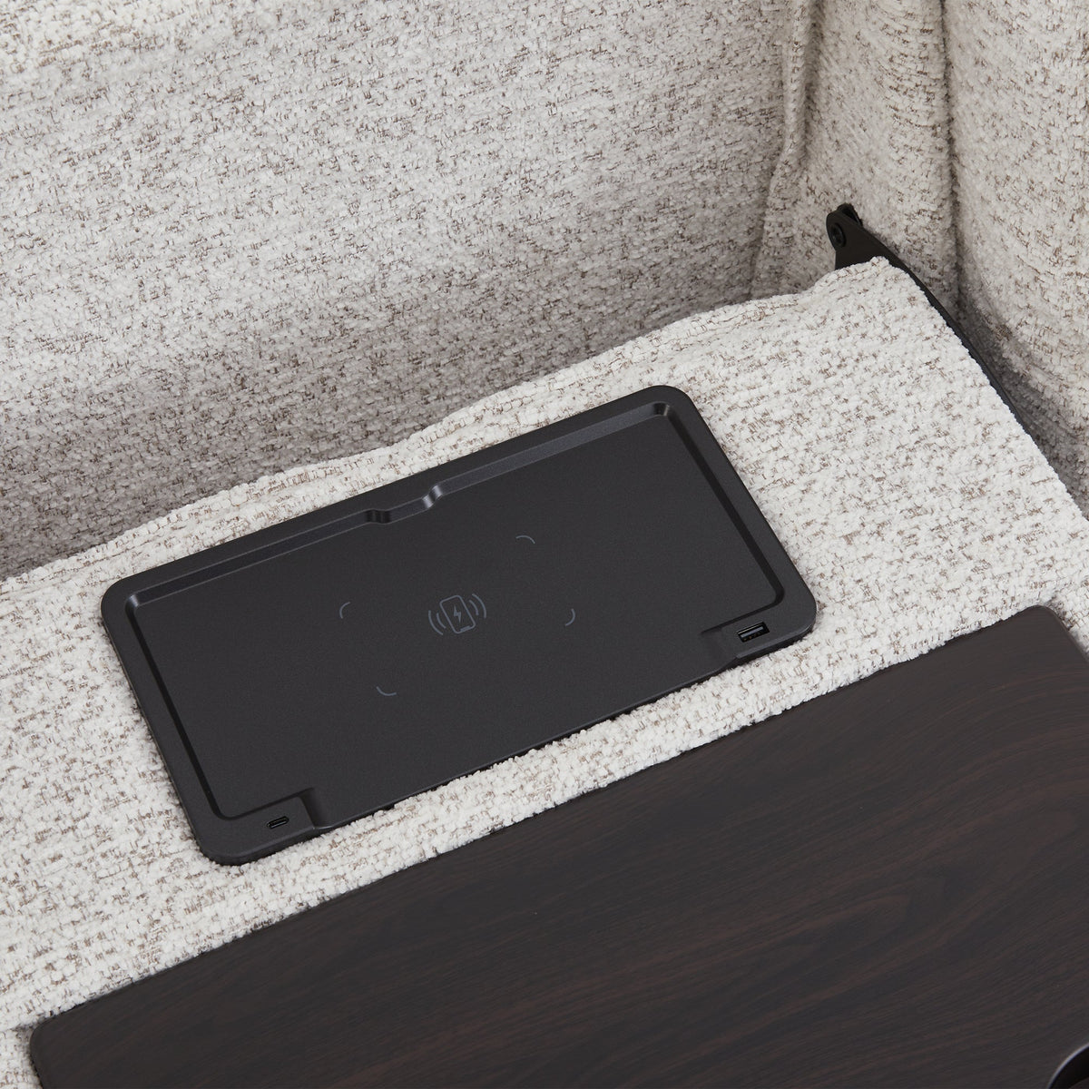 NELSON Canapé 3 places relax électrique avec porte gobelets et chargeur sans fil en tissu beige - Canapé relax - Mobilier Deco