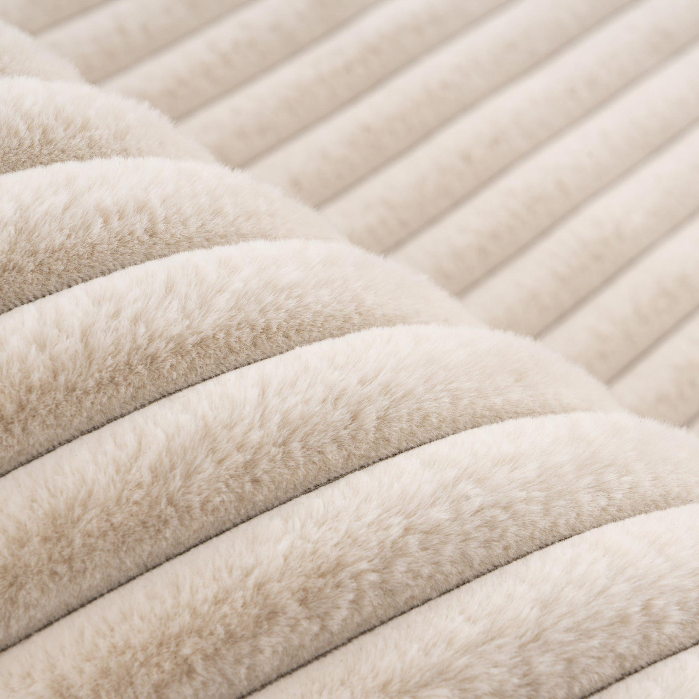 PLUSH Tapis en velours côtelé beige - 160x230 cm - Tapis - Mobilier Deco