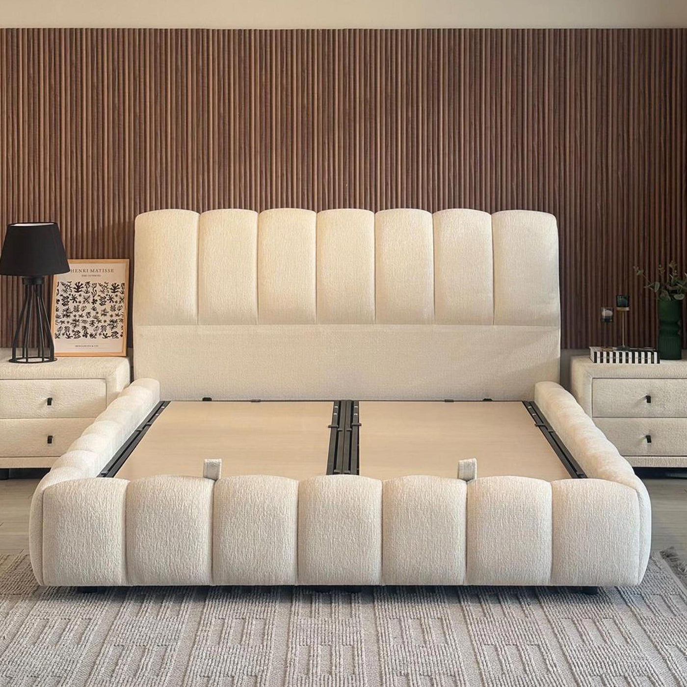 SAPHIRA Lit double en tissu beige avec coffre 180x200 cm - Lits - Mobilier Deco