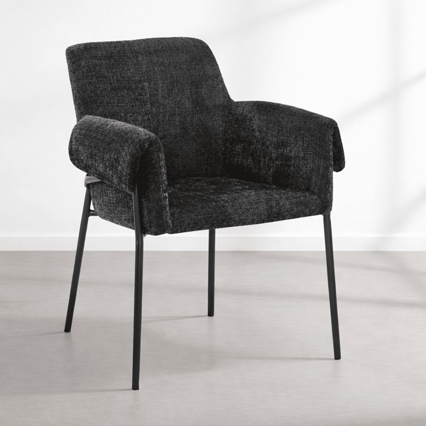 SARA Chaise en tissu noir pieds en métal noir - Chaise de repas - Mobilier Deco