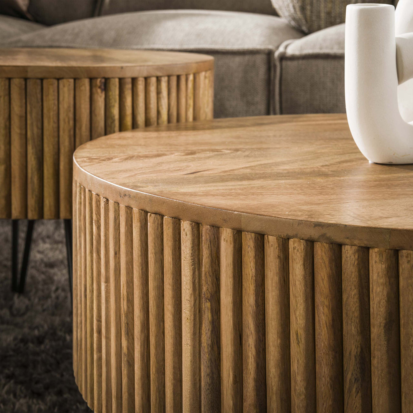 SAREN Lot de 2 tables en bois de manguier piètement en acier noir - Table basse - Mobilier Deco