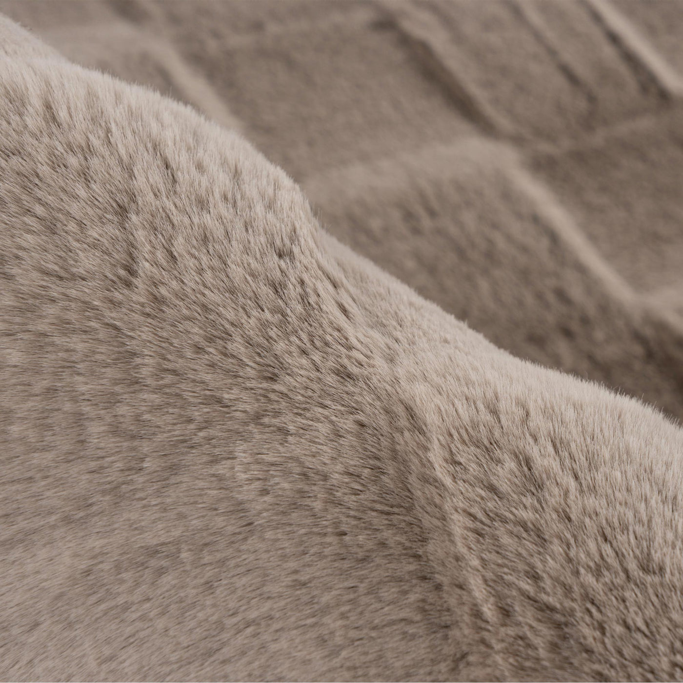SOUL Tapis tissu doux à motif en relief taupe - 160x230 cm - Tapis - Mobilier Deco