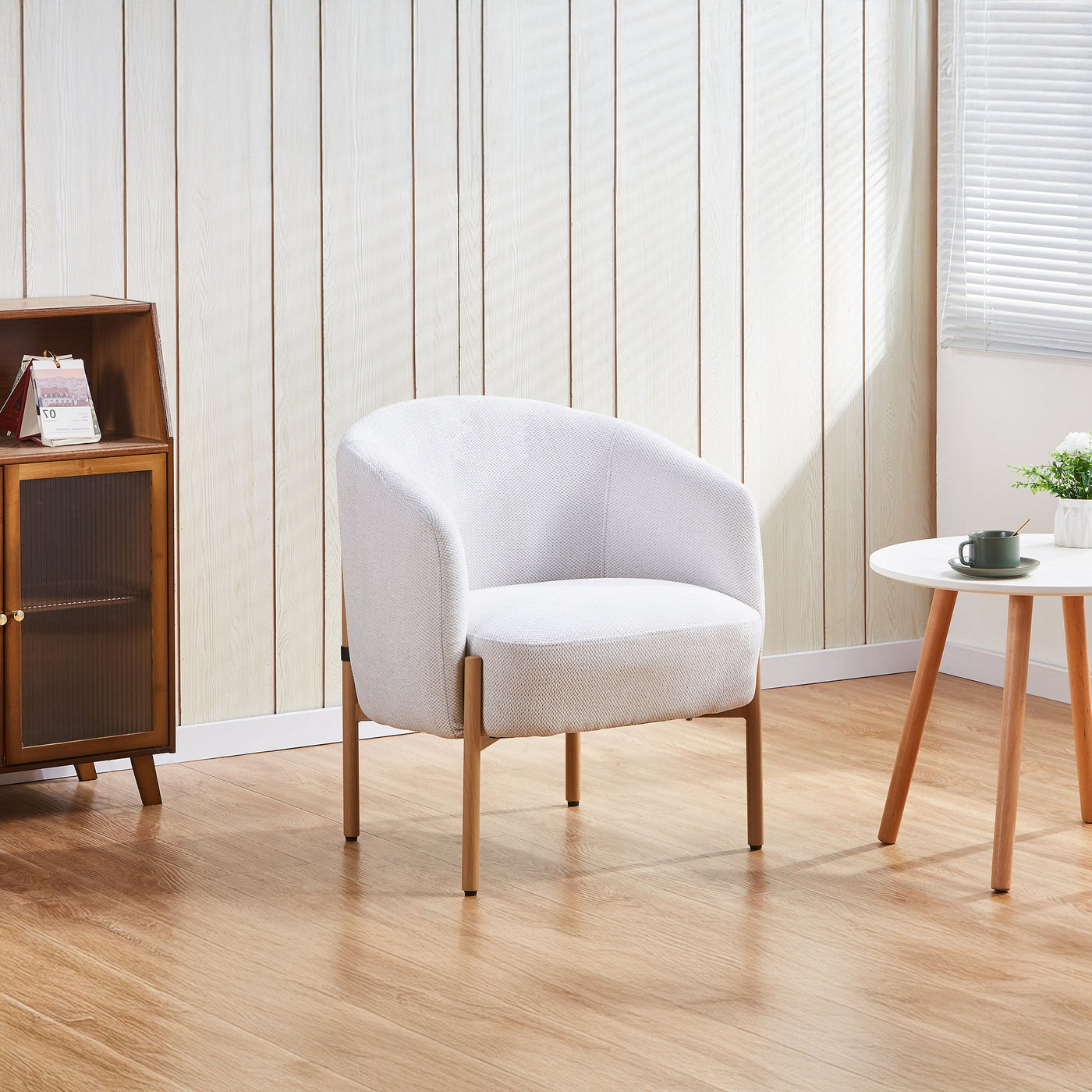 SYLIA Fauteuil en tissu blanc écru pieds couleur bois - Chaise de repas - Mobilier Deco