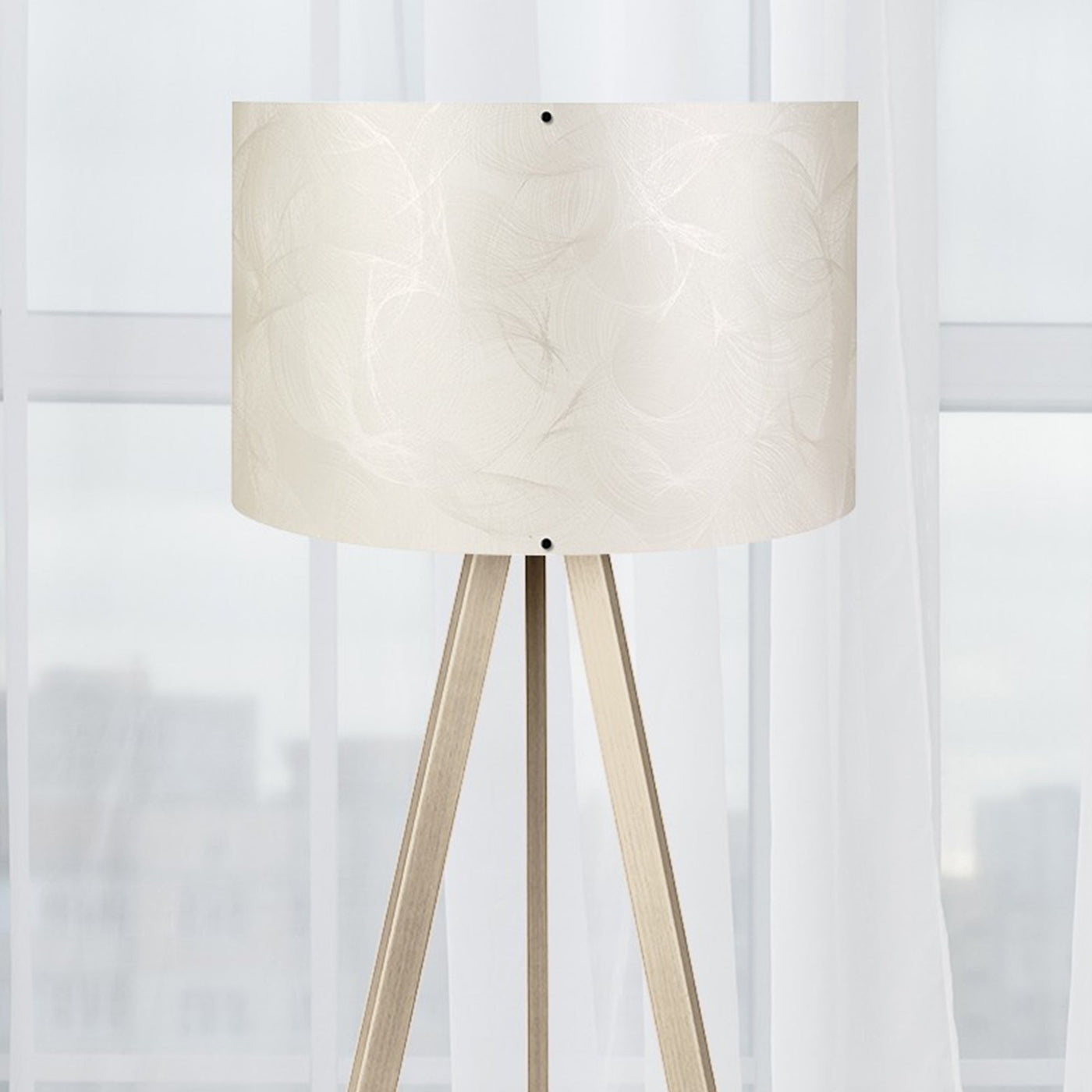 SYMO Lampe sur pieds avec abat jour en PVC beige pieds couleur bois clair - Luminaires - Mobilier Deco